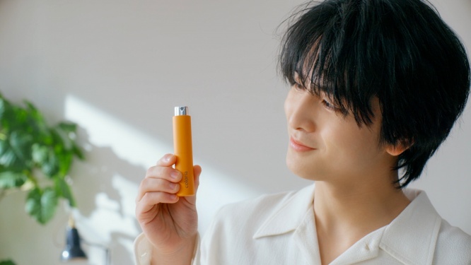 柏木悠(超特急)　 『カラリア』アンバサダー就任！　柏木「皆さんにも香りの楽しさを感じてもらえたら嬉しい」