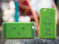 Shibaful×「よつばと！」芝生のiPhoneケースが新発場