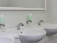 どっちが多数派？　職場のトイレでせっけんつけて手を洗う？　洗わない？【女子の本音】