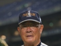 張本勲氏