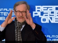 スティーヴン・スピルバーグが映画『ブラックホーク』でDC作品に初挑戦！