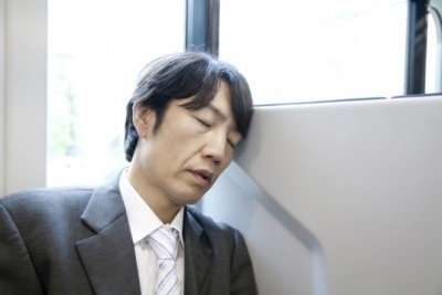 「電車マナーが悪すぎ！」と思った男性の行動・6つ