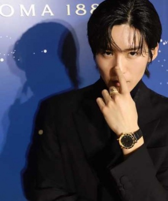 Instagram:目黒蓮(@sn_meguro.ren_official)より