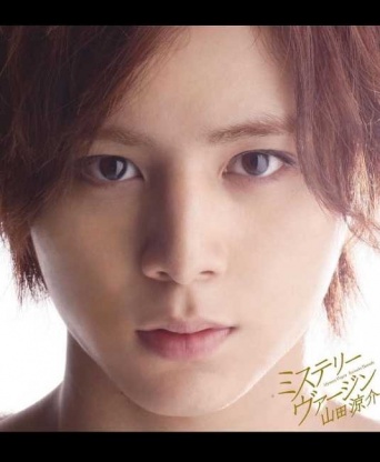 Instagram:山田涼介 (@ryosuke_yamada059)より