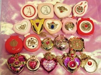 すごい！　懐かしアイテムがズラリ