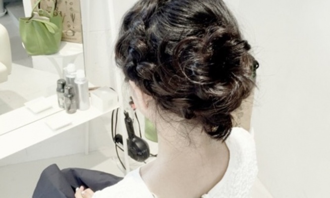 大事なイベント、ヘアスタイルも華やかに♡パーティヘアで失敗しない４つのポイント