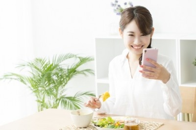 意外とはやっ!!　女性が朝起きてから家を出るまでの平均はたった○○分！