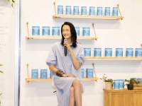 「バイタルプロテインズ」のイベントで冨永愛が自身にとってのウェルネスを語る