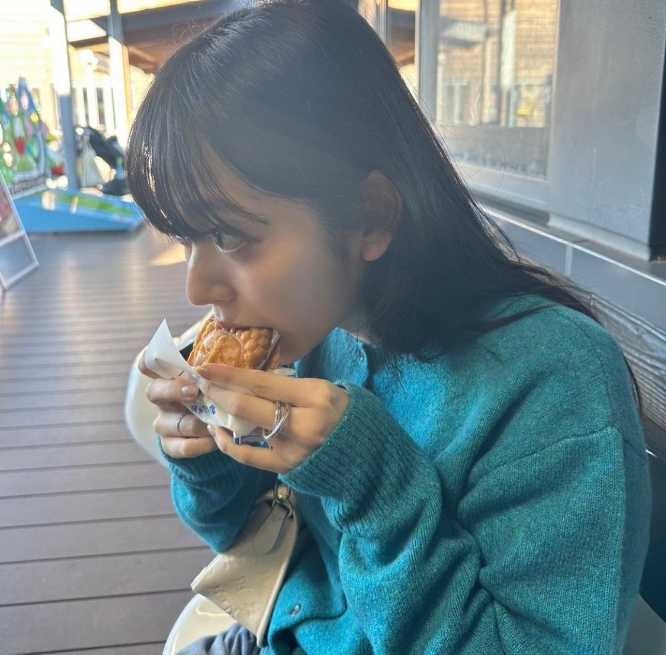 Instagram:鈴木愛理(@airisuzuki_official_uf)より