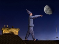 満月が近づくと女性よりも男性の方が眠れなくなるという研究結果