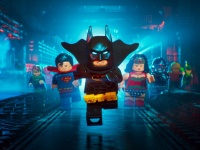 駄々っ子バットマンが「ヤダヤダヤダ！」　3頭身のレゴ人形たちが愉快な『レゴバットマン ザ・ムービー』特報映像