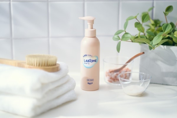乳酸菌で“洗う”ケア。ロート製薬からフェムケアブランド「LABiOME」誕生