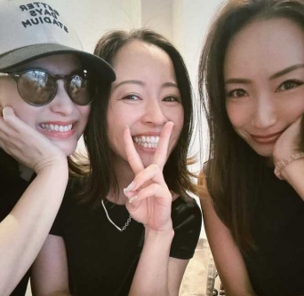 Instagram:鈴木奈々(@nana_suzuki79)より