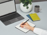 60年以上愛される使いやすさ。人気ミニノートからビジネス向けの新商品が発売