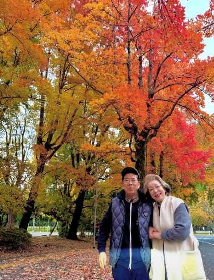 Instagram：西川きよし・ヘレン 【STAFF】(@nishikawa.kiyoshi_helen)より