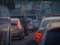 電気自動車は以前よりも普及しているが…