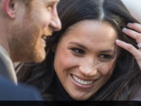 幸せ全開！ハリー王子とメーガン・マークルが3枚の婚約写真を披露
