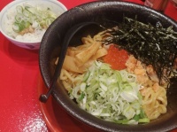 ラーメン みそ漢（みそかん）のツイッター（＠misokan_com）より、「鮭油そば」
