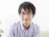 ギャップがいいっ！　「メガネ男子」のキュンとするしぐさ・6パターン