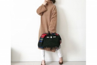 ニットワンピは、白スキニーでカッコかわいく着る　＃東京365日コーデ