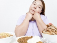 あれもこれもダメなの!?　ダイエット中は絶対NGな食べ物4選