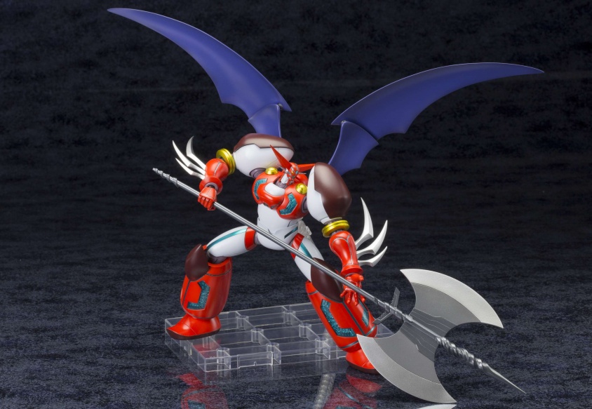 羽が広がるナイスビジュアル