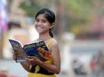 【インド】９歳の女の子がスラム街の子供達のために図書館を開設