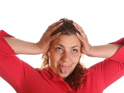 ドヤ顔で首につけてくれたものとは・・・？男性からもらって萎えたプレゼント