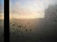 気温差で疲れちゃう...（画像はイメージ）