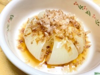 【時短】春の味覚「新玉ねぎ」を簡単＆美味しく食べる方法が話題！　「美味しかった！」「2日連続で作ってる」の声