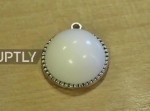 母乳がジュエリーに！？　ドイツのアーティストがとんでもないモノを生み出したぞ！