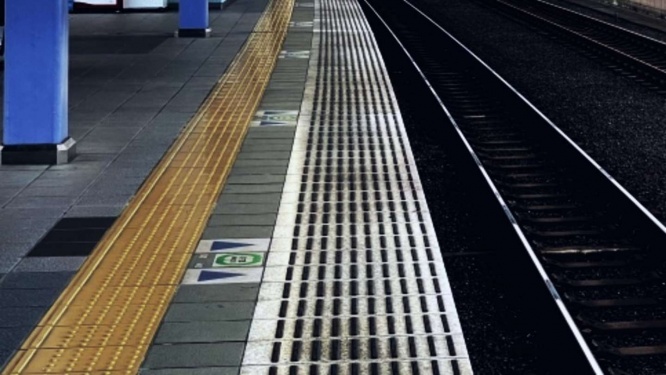 飲み会の帰り道に...(画像はイメージ)