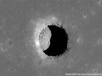 月に人間にとって快適な温度の穴が発見される