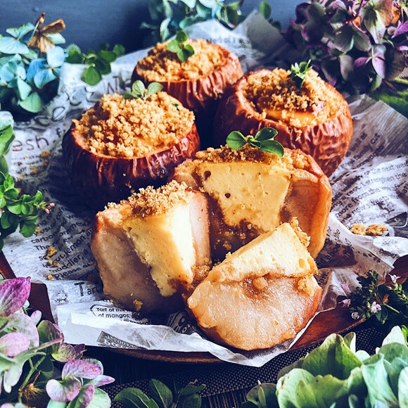 リンゴとチーズは最高の相性!焼きりんごのチーズケーキの作り方【ネトメシ】