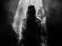 イエス・キリストはキノコの幻覚であると主張して自身の経歴を全て台無しにした英国の考古学者