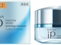 Tゾーンさえも乾燥する人へ。「ソフィーナ iP」濃厚保湿美容液が新発売