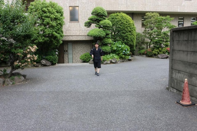 なぜ甚兵衛？