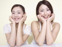 「残念顔のやさしい女性」と「美人の性格がきつい女性」、男性が結婚相手に選ぶのは？