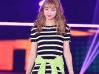 横田真悠