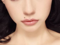 たまんねーっ！　男ウケする「ほくろ」の位置・6選