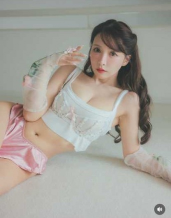 Instagram:三上悠亜(@yua_mikami)より