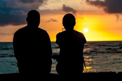 「浮気で離婚しない」夫婦は“妻”が違う