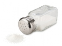 200gの「食塩」を摂取して自殺した成人も（depositphotos.com）