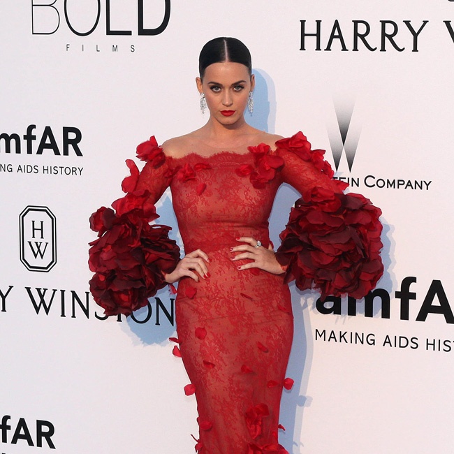 ケイティ・ペリー、 「家族の緊急事態」を理由にイベント出演キャンセル 