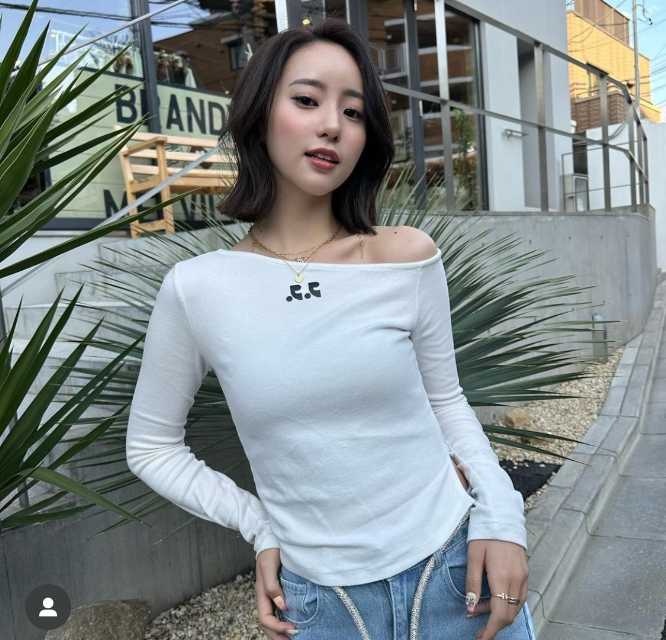 Instagram：中町綾(@ayanakamachi)より