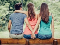 三角関係の「パターン別対処法」を男女心理のプロが回答！