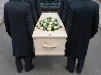死者との会話を実現するため。スウェーデンの葬儀屋が人工知能を搭載したボットプログラムを開発中