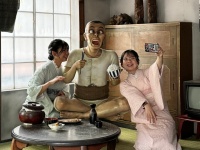 あの「名物おじさん」の隣に座れるチャンス　浅草花やしきのローラーコースター、期間限定で「お茶の間」立ち入り解禁