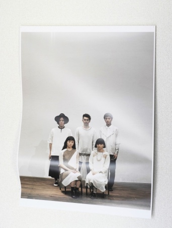 ​LILI LIMITが初ワンマンライブ映像をYouTubeで公開！ LINE公式アカウントも開設