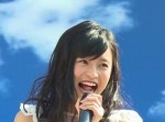 会場ドン引き！？　小島瑠璃子さんが“高速ベロ”を披露！